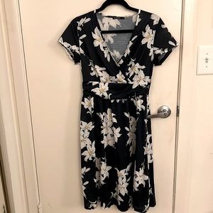 Ouges Navy and White Floral Dress in Medium